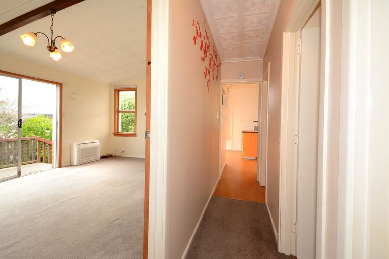 Photo of property in 1 Hunt Street, Andersons Bay, Dunedin, 9013