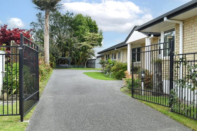 Photo of property in 45 Oxford Street, Te Puke, 3119
