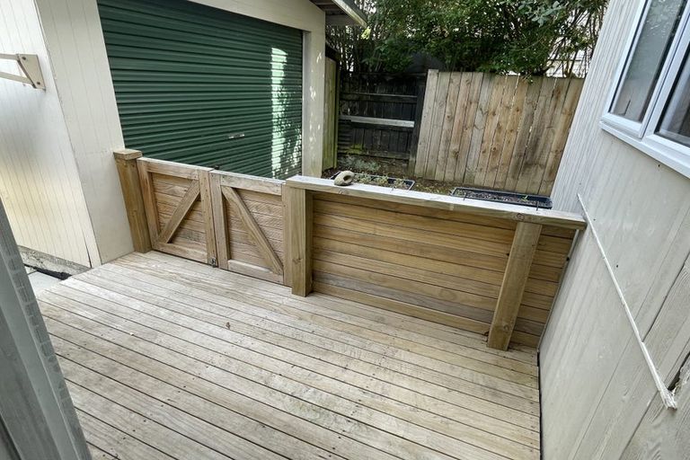 Photo of property in 160 Roslyn Road, Levin, 5510