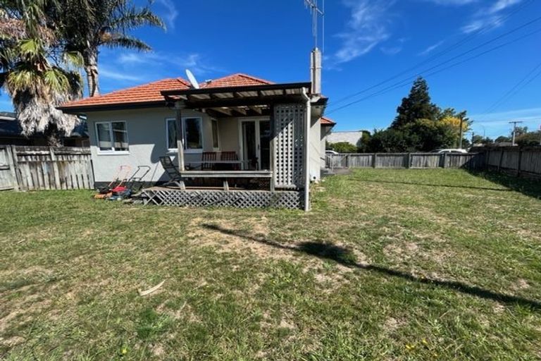 Photo of property in 220 Clyde Street, Hamilton East, Hamilton, 3216