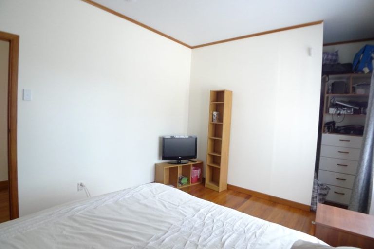 Photo of property in 71 Keegan Drive, Massey, Auckland, 0614