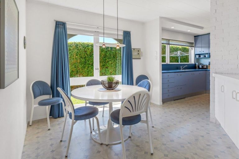 Photo of property in 366 Point View Drive, Shamrock Park, Auckland, 2016