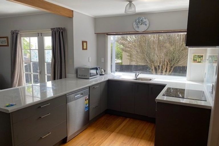 Photo of property in 30 Fergusson Street, Stoke, Nelson, 7011