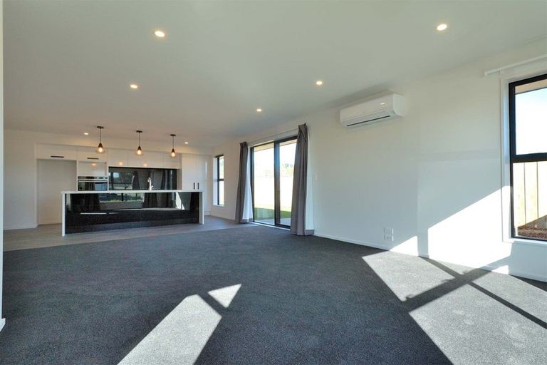 Photo of property in 92 Ridgeway Avenue, Rolleston, 7615