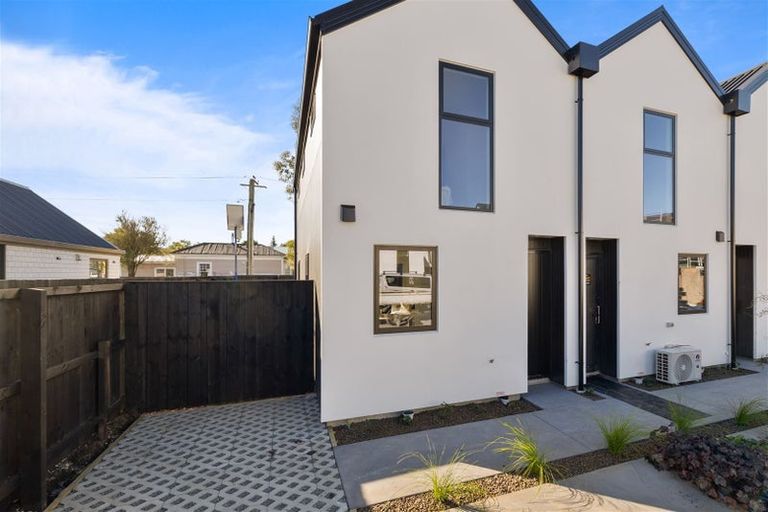 Photo of property in 2/504 Armagh Street, Linwood, Christchurch, 8011