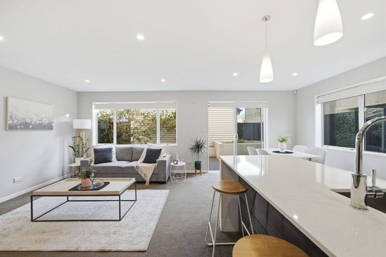 Photo of property in 2/505 Madras Street, St Albans, Christchurch, 8014