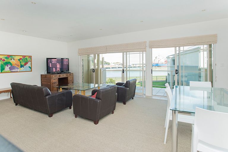 Photo of property in Harbour View, 17/100 Customhouse Street, Gisborne, 4010