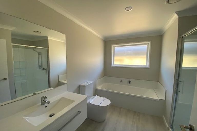 Photo of property in 6 Gold Lane, Papamoa, 3118