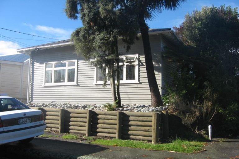 Photo of property in 8 York Street, Waltham, Christchurch, 8023