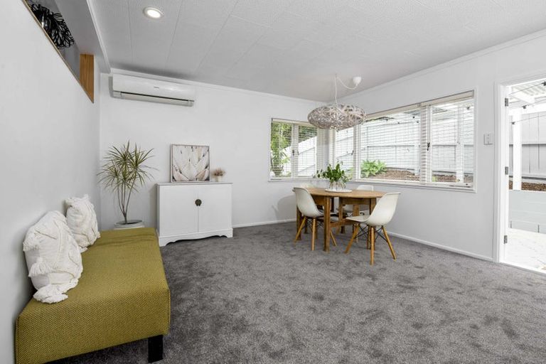 Photo of property in 103 Brian Crescent, Stanmore Bay, Whangaparaoa, 0932