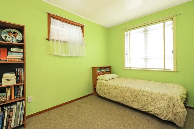 Photo of property in 40 Oldham Avenue, Onekawa, Napier, 4110