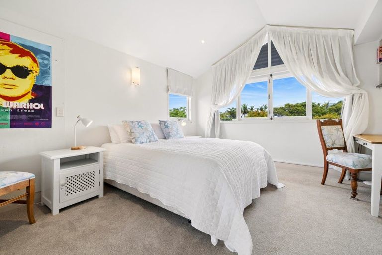 Photo of property in 20 Hamana Street, Narrow Neck, Auckland, 0622