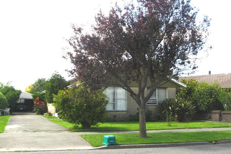 Photo of property in 216 Hendersons Road, Hoon Hay, Christchurch, 8025