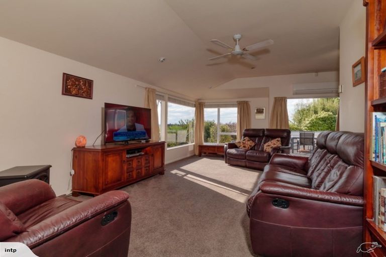 Photo of property in 495 Lawn Road, Clive, Hastings, 4180