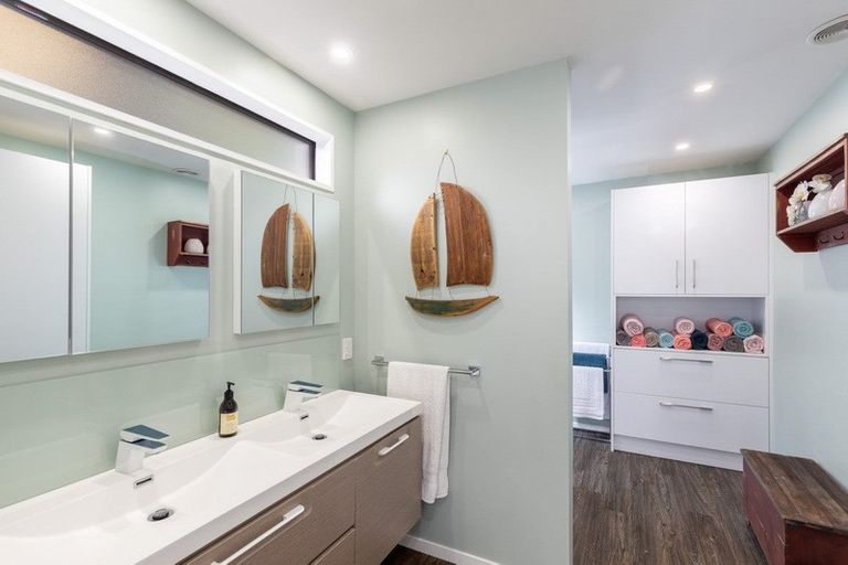 Photo of property in 39 Andersons Road, Charteris Bay, Lyttelton, 8971