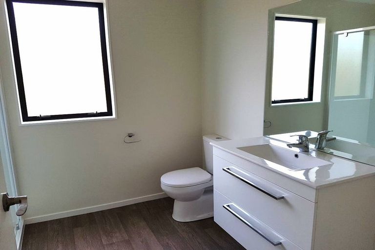 Photo of property in 84 Prado Drive, Pukekohe, 2120