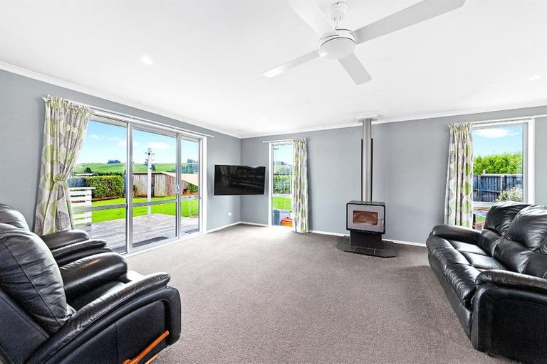 Photo of property in 30 King Street, Coalgate, 7673