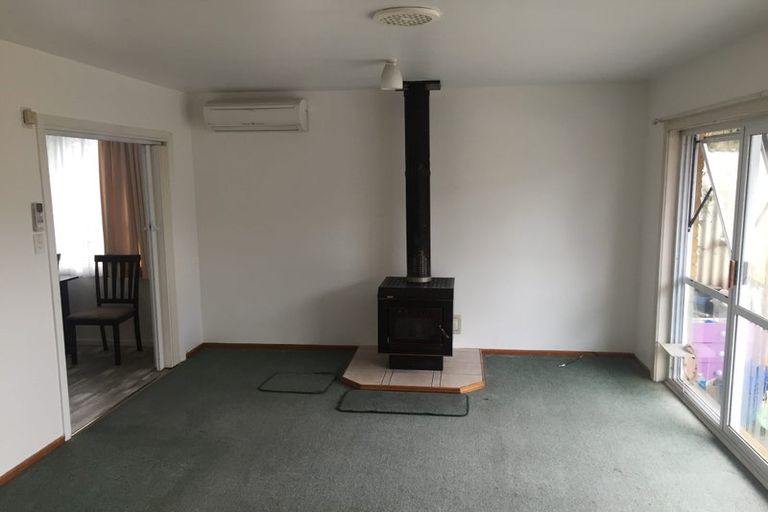 Photo of property in 38 Dickson Crescent, Hornby, Christchurch, 8042