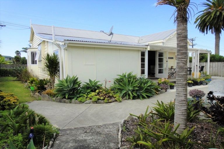 Photo of property in 14 Shoemaker Road, Waipu, 0510