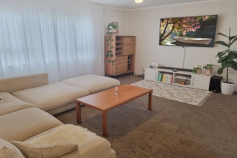 Photo of property in 22a Parry Road, Mount Wellington, Auckland, 1062