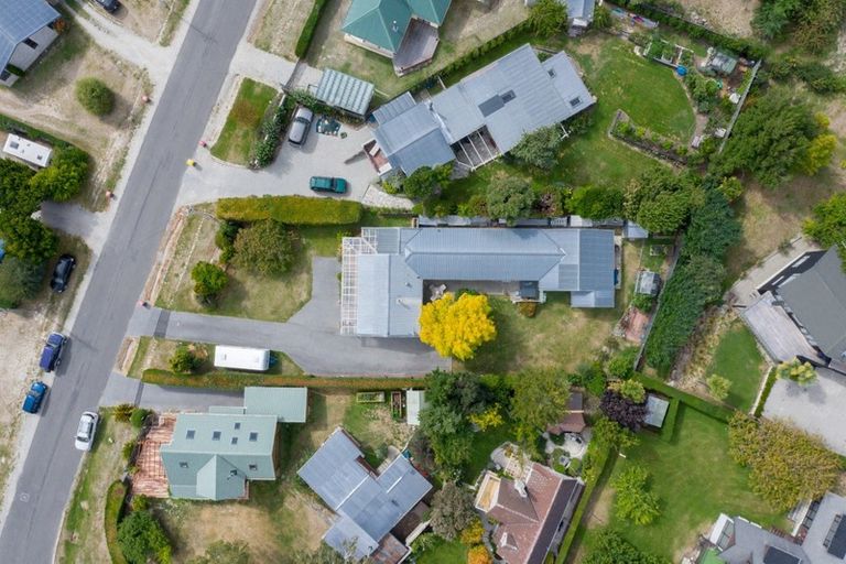 Photo of property in 35 Beech Street, Wanaka, 9305