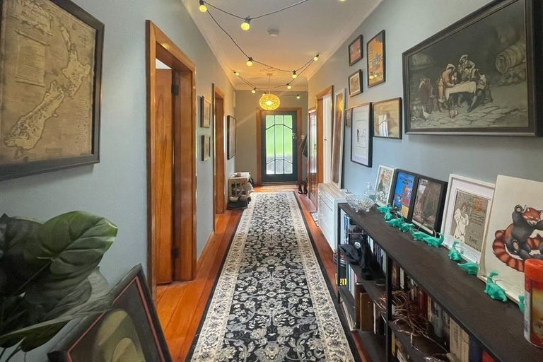 Photo of property in 12 Essex Street, Aro Valley, Wellington, 6021