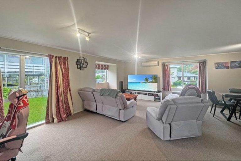 Photo of property in 55 Hazlewood Avenue, Karori, Wellington, 6012