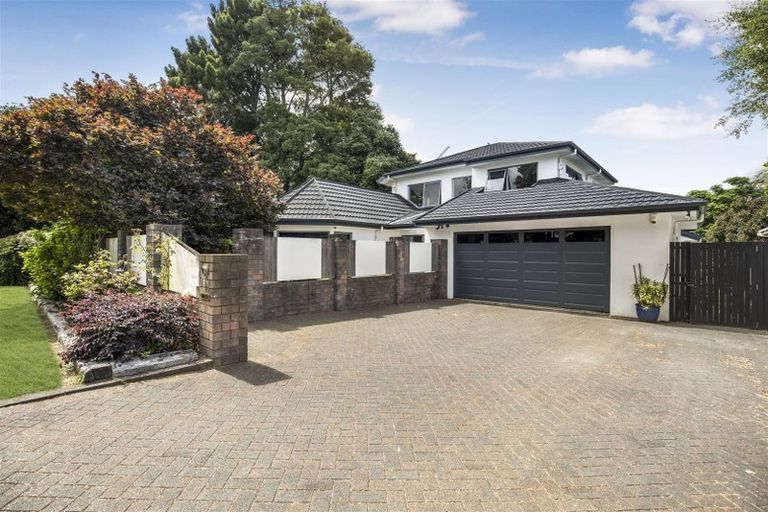 Photo of property in 8 Bushlands Place, Opaheke, Papakura, 2113