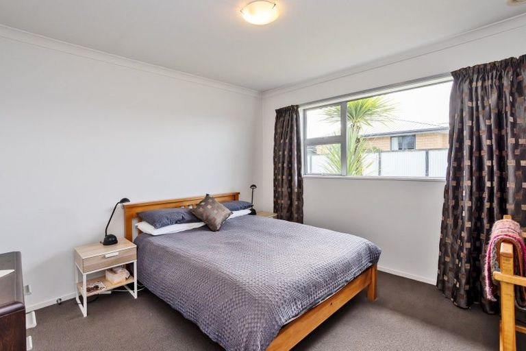 Photo of property in 50 Hoffman Court, Waikiwi, Invercargill, 9810