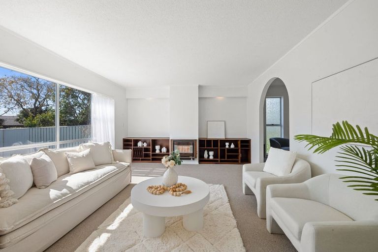 Photo of property in 3b Hunter Place, Merrilands, New Plymouth, 4312