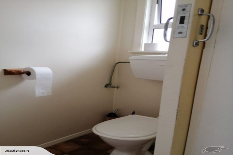 Photo of property in 42 Pitama Road, Awapuni, Palmerston North, 4412