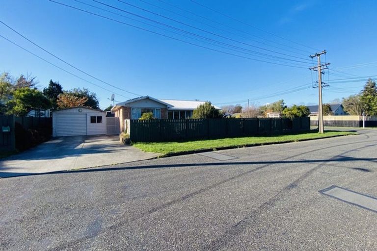 Photo of property in 41 Brandon Street, Featherston, 5710