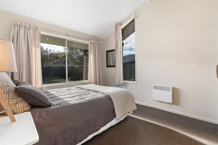 Photo of property in 108 Hedditch Street, Wanaka, 9305