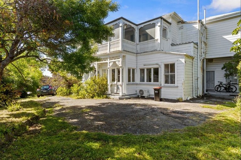 Photo of property in 9 Hukarere Road, Bluff Hill, Napier, 4110