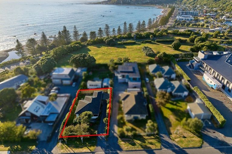 Photo of property in 17 Deal Street, Kaikoura, 7300