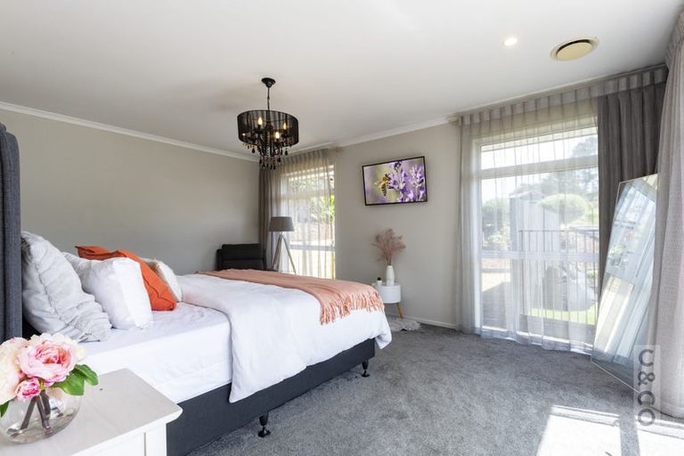 Photo of property in 6 Pheasant Lane, Waimauku, 0812