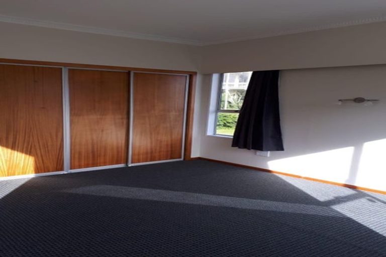 Photo of property in 8 Tahi Road, Paraparaumu Beach, Paraparaumu, 5032