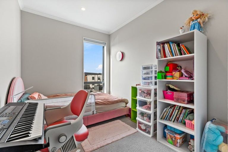 Photo of property in 24 Clark Road, Hobsonville, Auckland, 0616