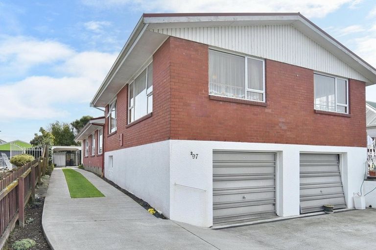 Photo of property in 2/97 Roberta Drive, Somerfield, Christchurch, 8024