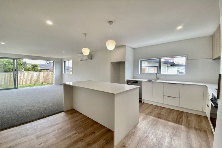 Photo of property in 19d Howe Street, New Brighton, Christchurch, 8083
