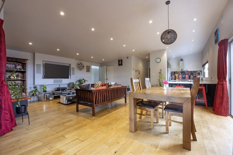 Photo of property in 140a Solar Road, Glen Eden, Auckland, 0602