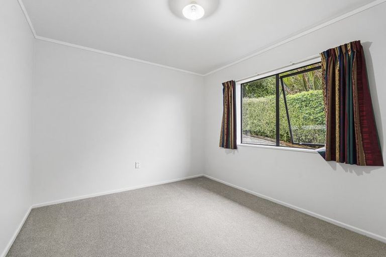 Photo of property in 4 Mayfair Place, Westown, New Plymouth, 4310