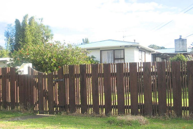Photo of property in 3 Haumia Street, Paekakariki, 5034