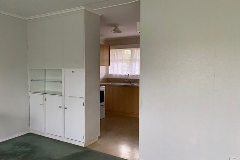 Photo of property in 2/8 Fraser Road, Papatoetoe, Auckland, 2025