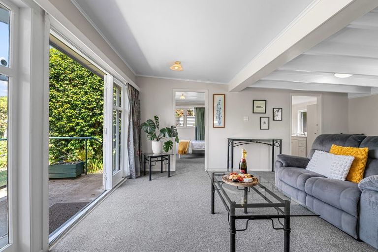 Photo of property in 33 Okareka Loop Road, Lake Okareka, Rotorua, 3076