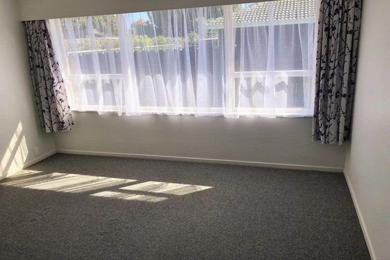 Photo of property in 2/37 Great South Road, Takanini, 2112