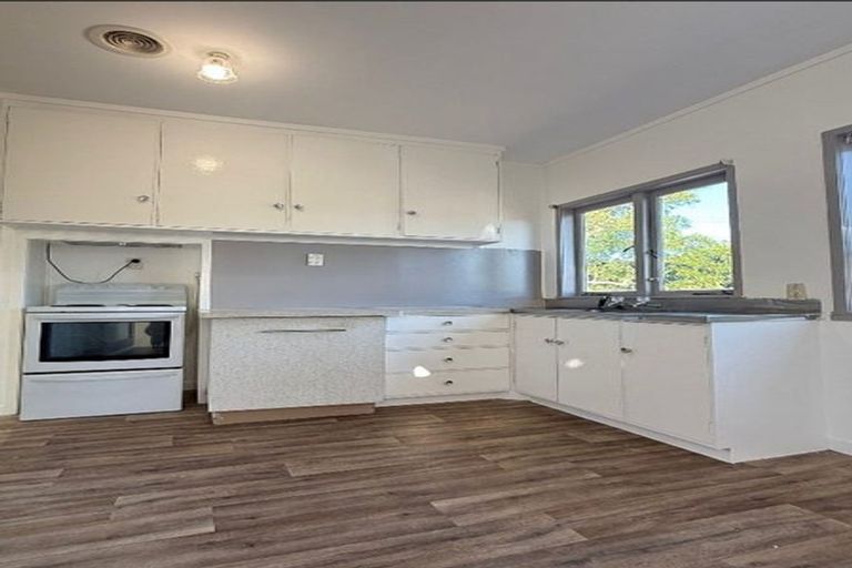 Photo of property in 18a Grove Road, Papakura, 2110