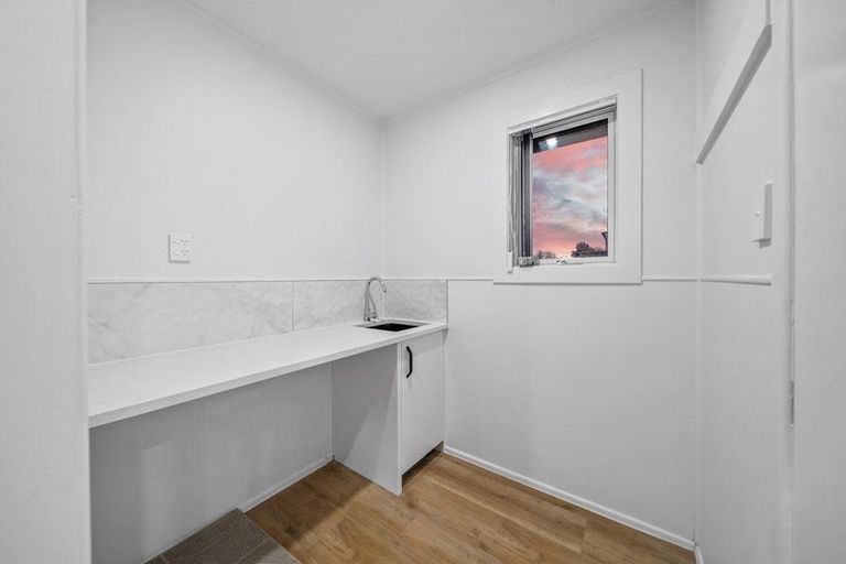 Photo of property in 67 Smiths Avenue, Papakura, 2110