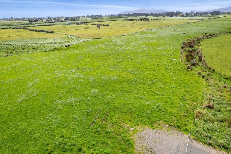 Photo of property in 7104 South Road, Warea, New Plymouth, 4381