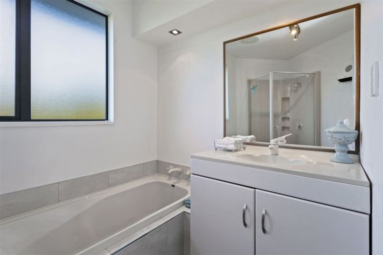 Photo of property in 22 Styx River Place, Spencerville, Christchurch, 8083